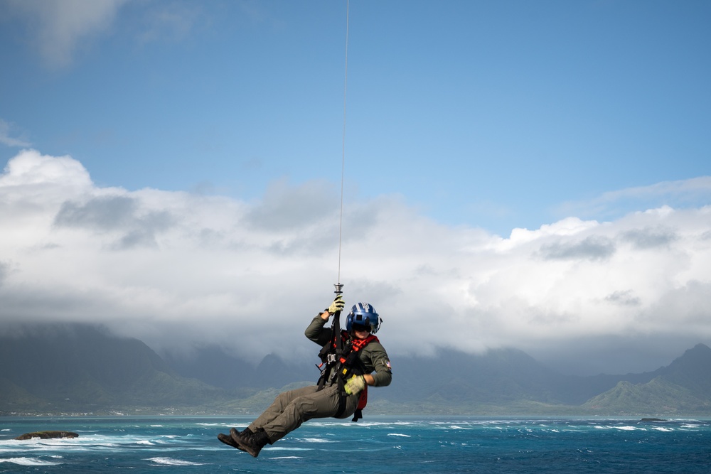 U.S. Coast Guard Air Station Barbers Point Conducts Cliff Side Training