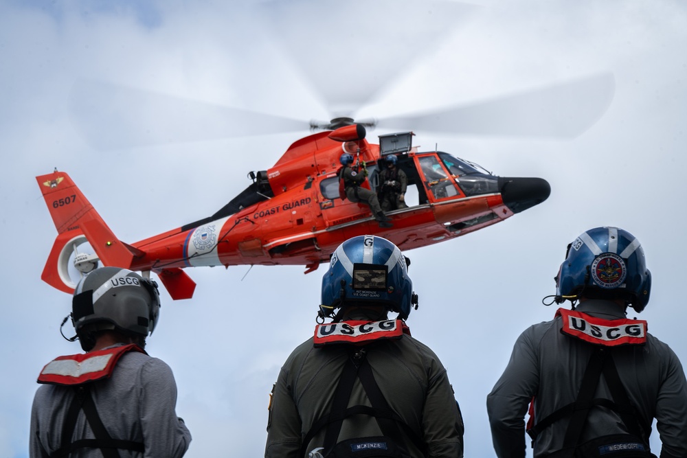 U.S. Coast Guard Air Station Barbers Point Conducts Cliff Side Training
