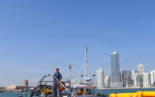 NSA Bahrain Salvage and Pollution Drill