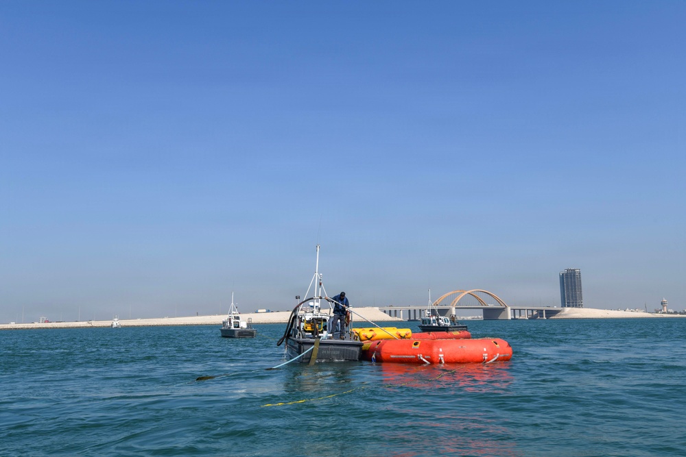NSA Bahrain Salvage and Pollution Drill