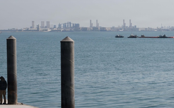 NSA Bahrain Salvage and Pollution Drill