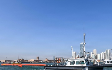 NSA Bahrain Salvage and Pollution Drill