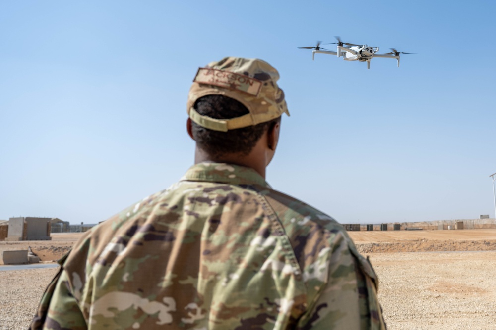 332 ESFS sUAS division launches first quadcopter in AFCENT history