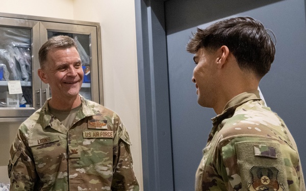 AFCENT Surgeon General visits 332nd EMDS