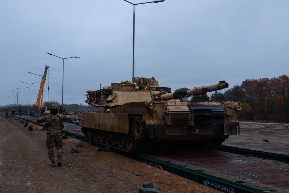 1st Infantry Division supports Forward Land Forces Expansion