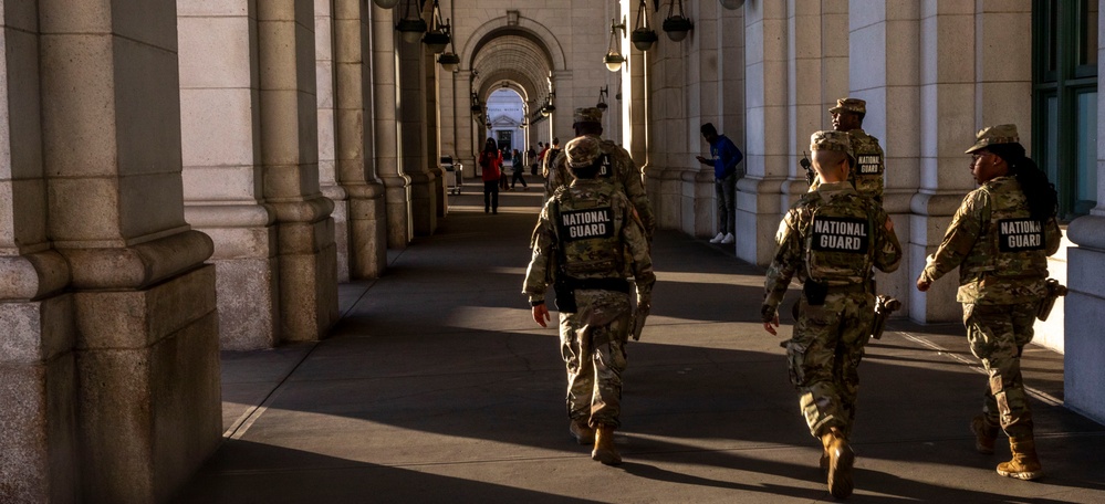 Task Force Redhand Soldiers Safeguard Daily Life in D.C.