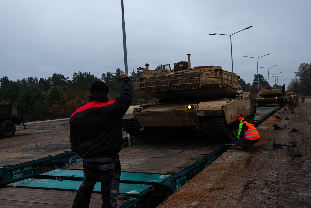 1st Infantry Division supports Forward Land Forces Expansion