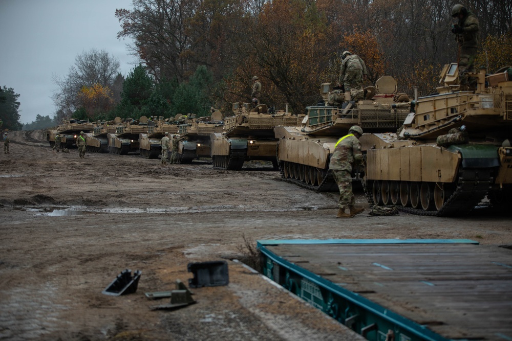 1st Infantry Division supports Forward Land Forces Expansion