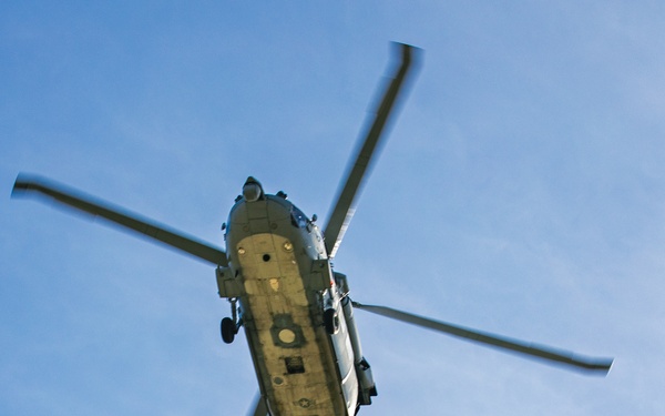 VX-1 conducts flight operations