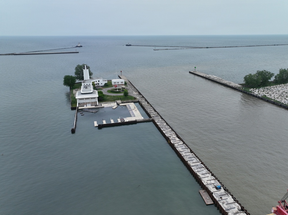 Cleveland W. Pier Repair Aerial Imagery