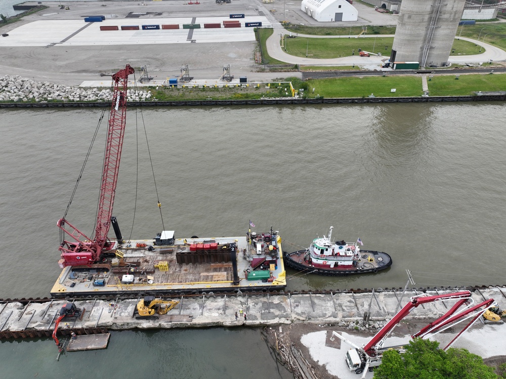 Cleveland W. Pier Repair Aerial Imagery
