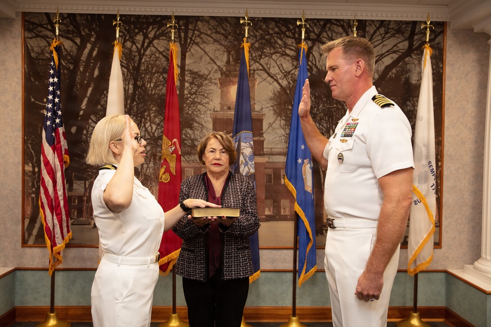 LCDR Torresguevara promoted at NAVSUP WSS