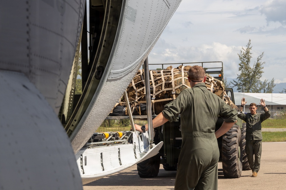 22nd MEU(SOC) | KC130J Super Hercules Delivers Supplies to Jamaica