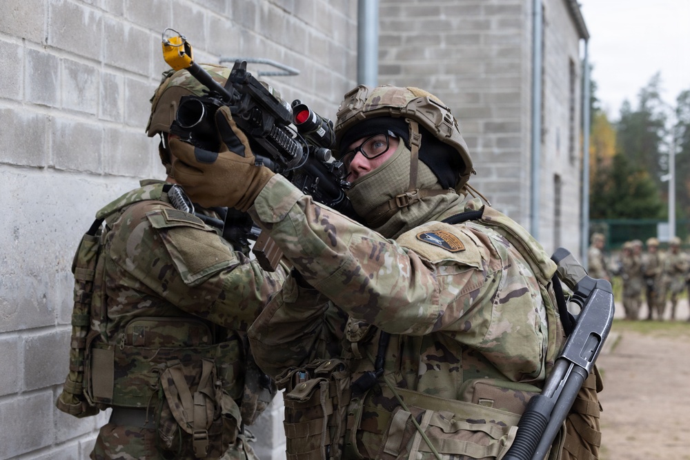 3-8 Cav train in close quarter combat