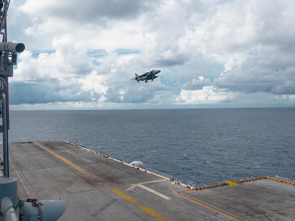 22nd MEU(SOC) | AV-8B Harriers Return After Conducting Operations