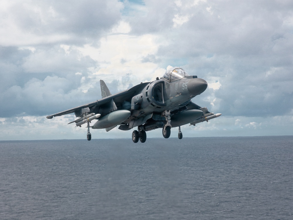 22nd MEU(SOC) | AV-8B Harriers Return After Conducting Operations