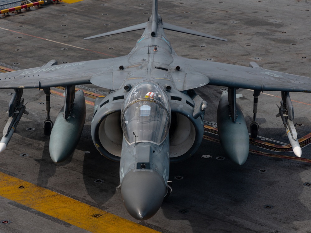 22nd MEU(SOC) | AV-8B Harriers Return After Conducting Operations