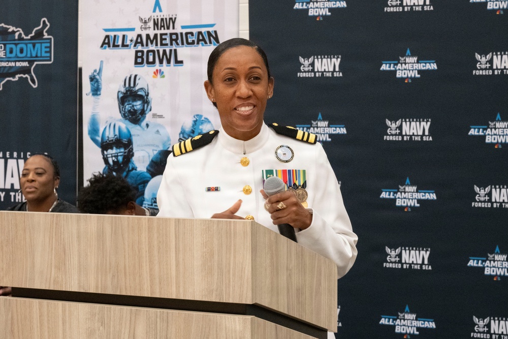 NTAG Houston Presents Navy All-American Bowl Jersey to Iowa Colony’s Jayden Warren