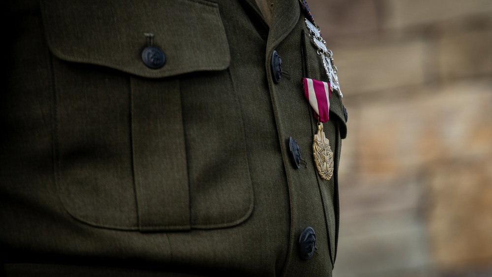 Master Gunnery Sgt. Gunther bids farewell to 1st MLG and the Corps
