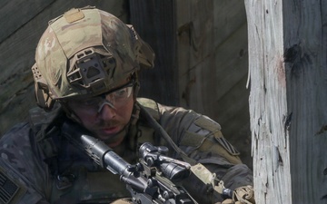 Spartan Brigade Soldiers showcase strength