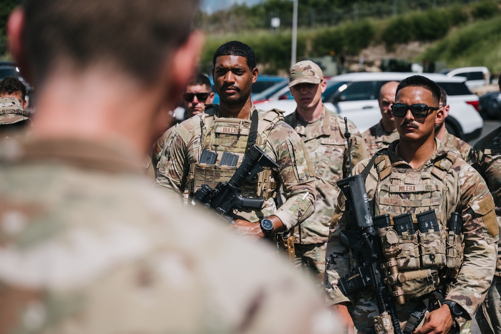 AFSOUTH commander visits St. Croix