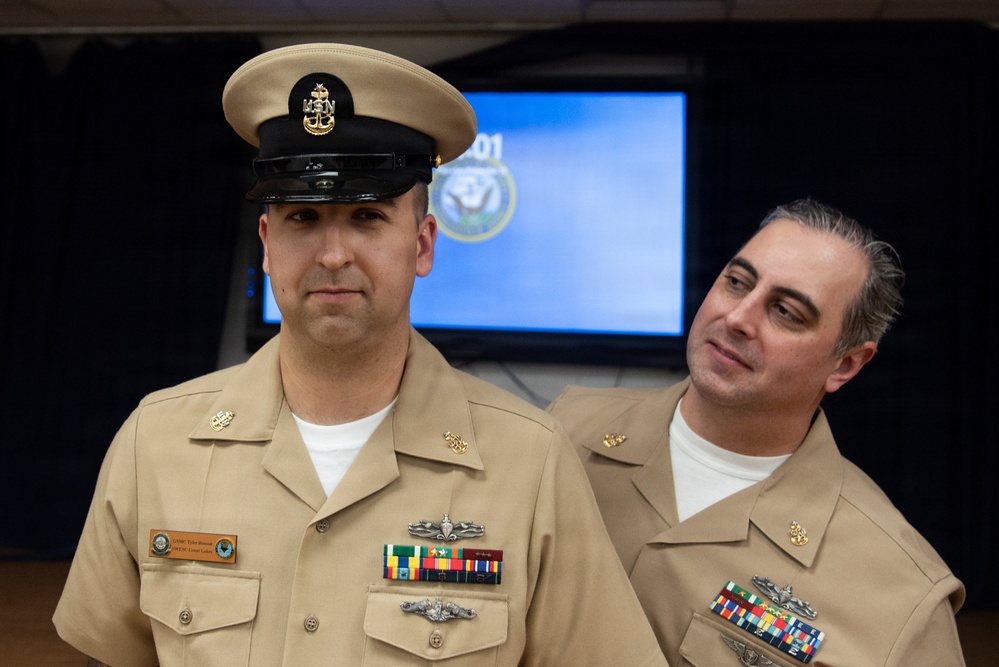 GSMC Tyler Benson Promoted to Senior Chief Petty Officer at Surface Warfare Engineering Schools Command (SWESC) Great Lakes