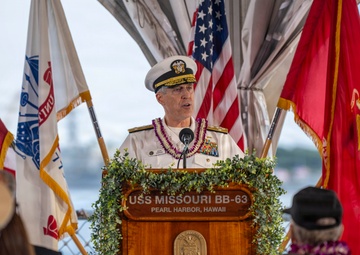 Adm. Steve Koehler, commander, U.S. Pacific Fleet, speaks at Veterans Day Ceremony at Battleship Missouri Memorial