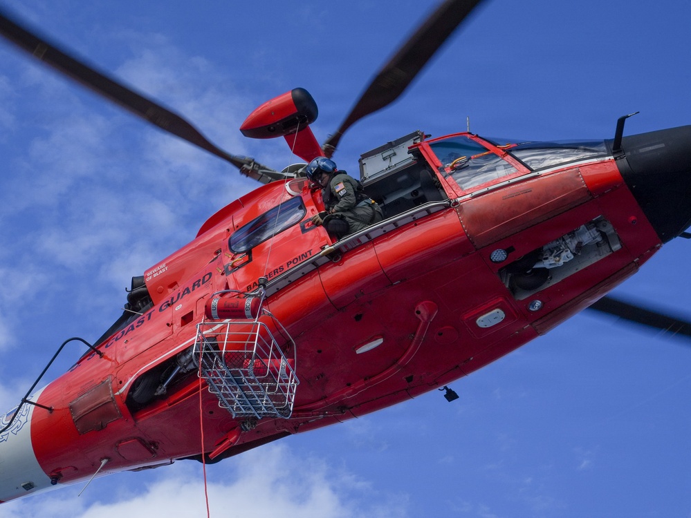 Coast Guard Air Station Barbers Point conducts swimmer training