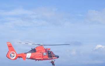 Coast Guard Air Station Barbers Point conducts swimmer training