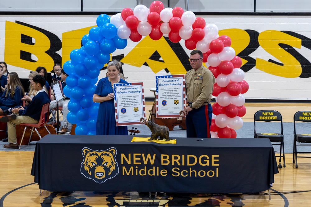 24th MEU adopts New Bridge Middle School