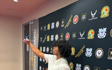 LA MEPS Launches Selfie Station