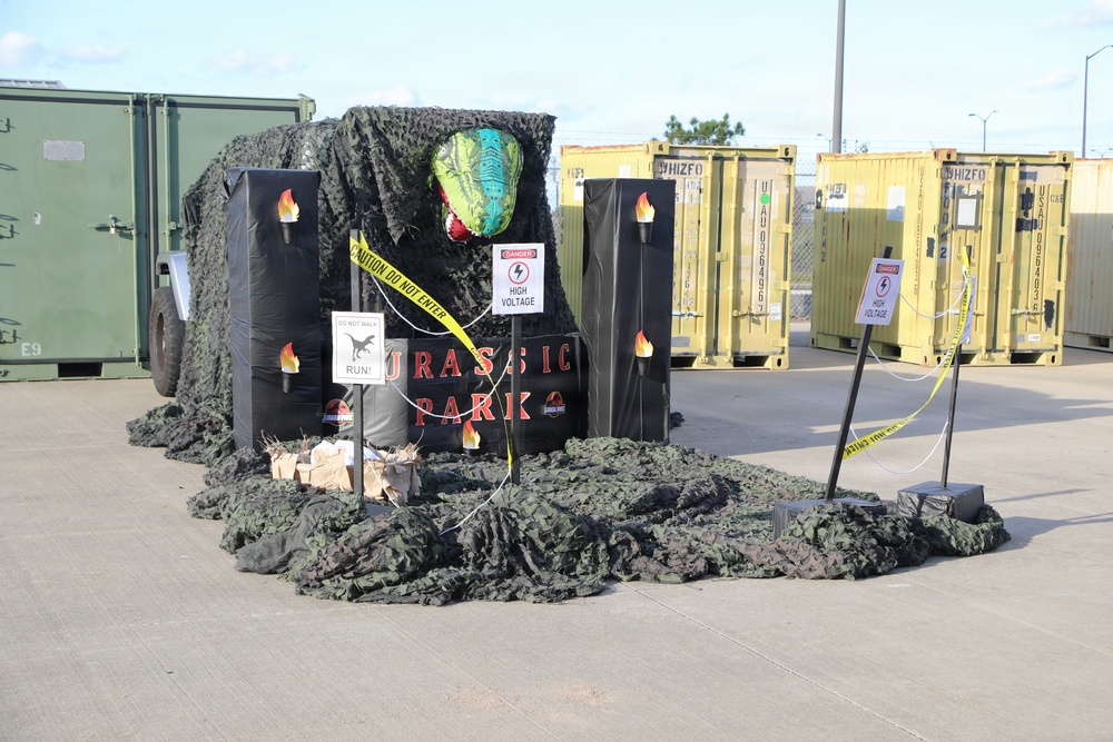 Trunk or Treat with Soldiers’ Families