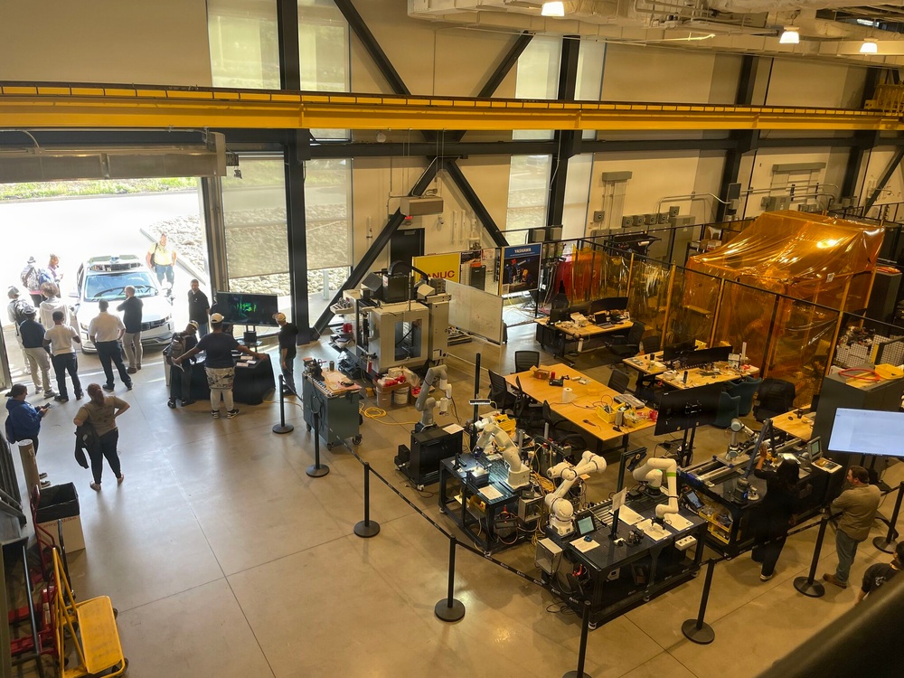 DoD Manufacturing Innovation Institutes Highlight Careers in Advanced Manufacturing in October