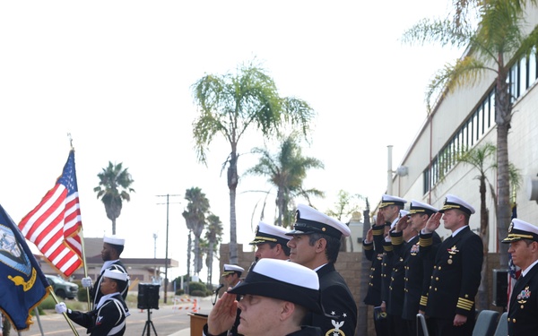 Explosive Ordnance Disposal Mobile Unit 11 Change of Command