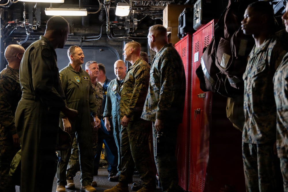 22nd MEU(SOC) | USSOUTHCOM Commander, Admiral Alvin Holsey visits USS Iwo Jima