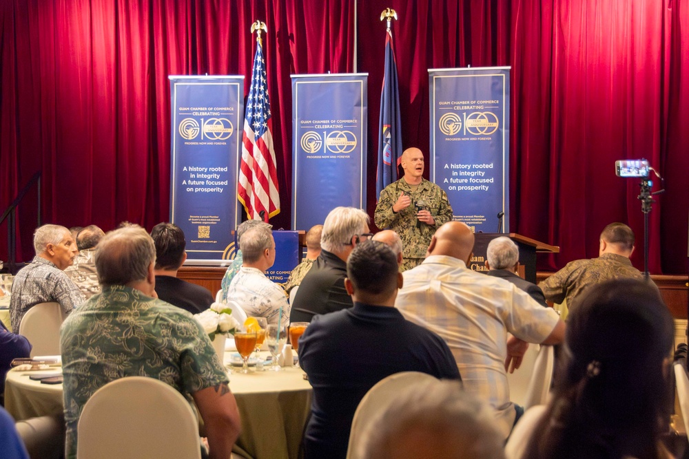 JRM commander attends Guam Chamber of Commerce meeting