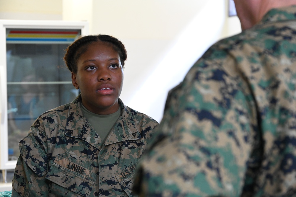 Food Service Marines with Combat Logistics Regiment 37 Hold Cake Competition