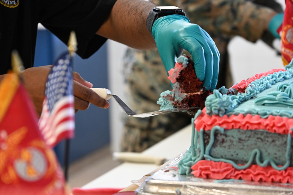 Food Service Marines with Combat Logistics Regiment 37 Hold Cake Competition