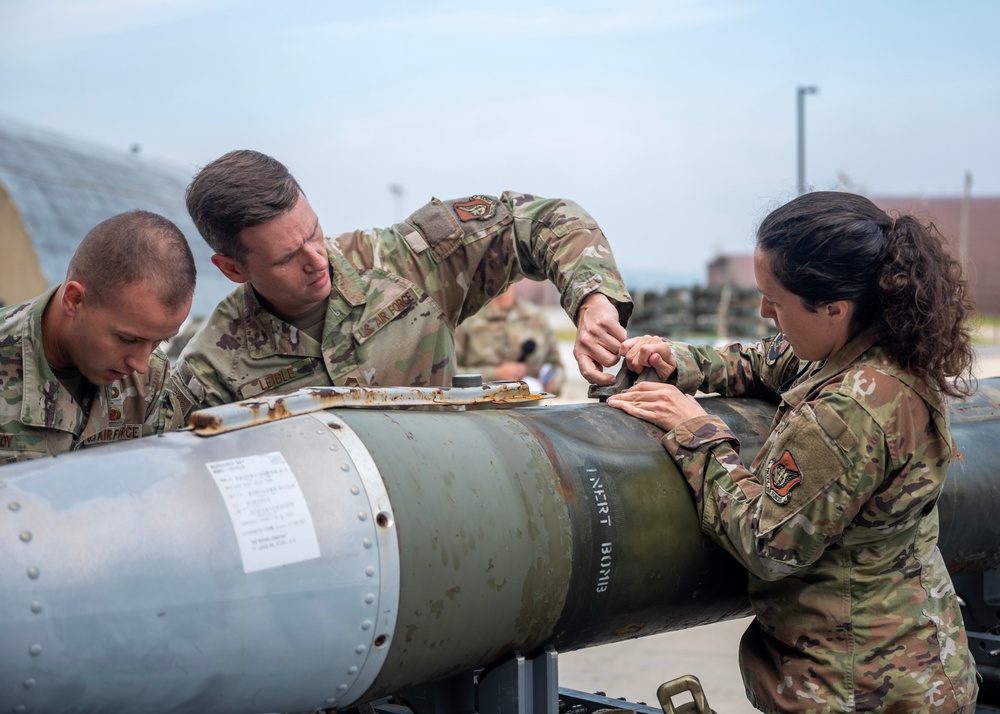 Loading Lethality: 3rd Quarter Weapons Load Competition