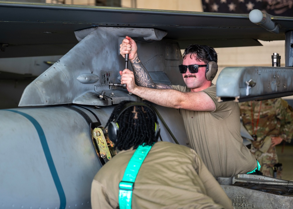 Loading Lethality: 3rd Quarter Weapons Load Competition