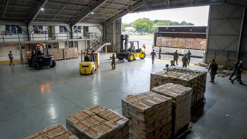 MRF-SEA Marines Stage 10,000 Family Food Packs for Foreign Disaster Relief Operations Following Super Typhoon Fung-Wong