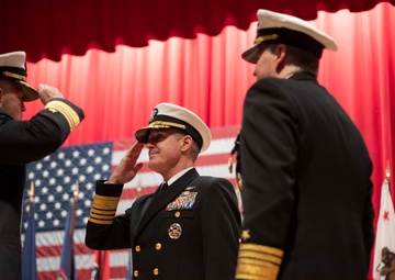 U.S. 7th Fleet holds change of command, welcomes new commander