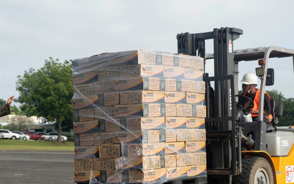 U.S. Marines with 1st MAW, MRF-SEA Deliver Supplies at Clark Air Base, Philippines in Support of Foreign Disaster Relief Operations
