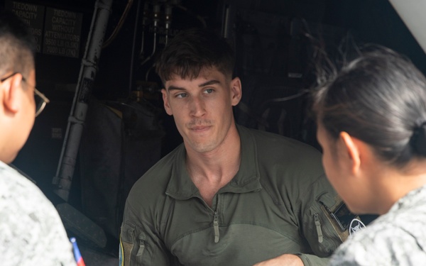 U.S. Marines with 1st MAW, MRF-SEA Deliver Supplies at Clark Air Base, Philippines in Support of Foreign Disaster Relief Operations