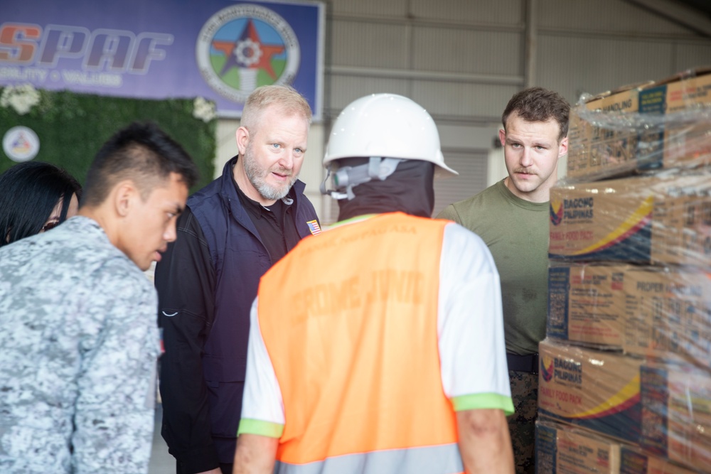 U.S. Marines with 1st MAW, MRF-SEA Deliver Supplies at Clark Air Base, Philippines in Support of Foreign Disaster Relief Operations