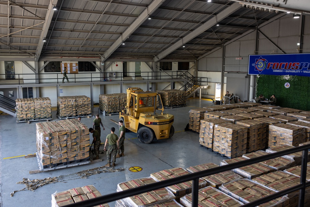 U.S. Marines with MRF-SEA, 1st MAW Support Foreign Disaster Relief Operations in Philippines