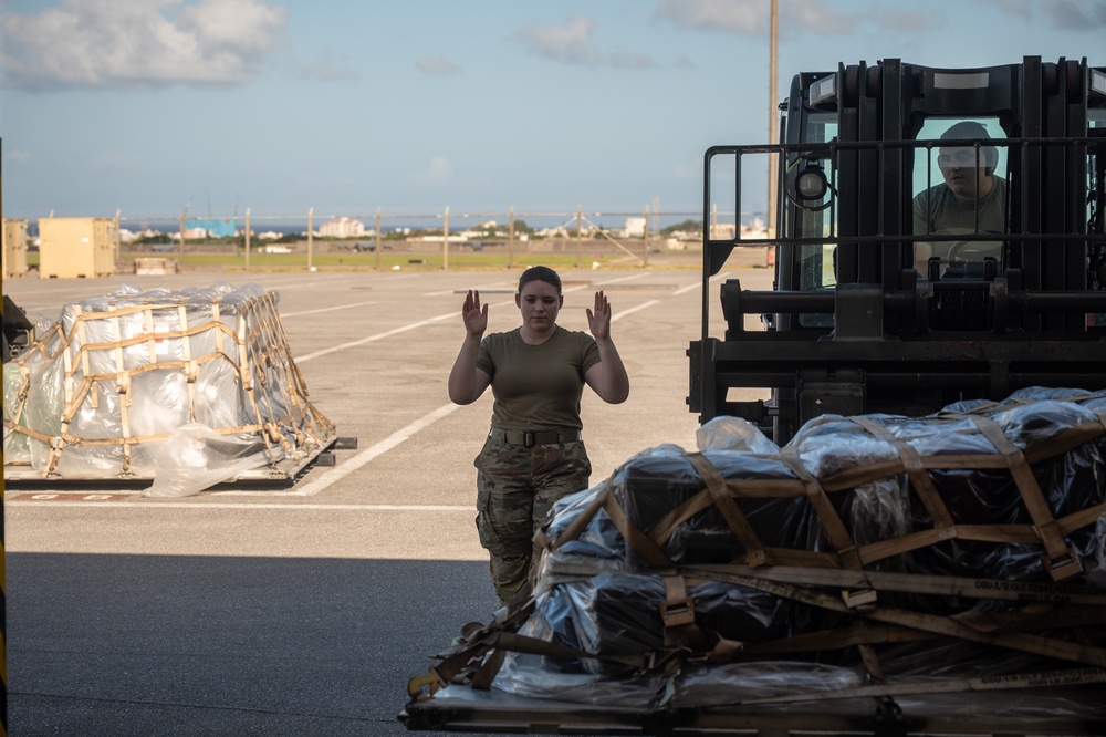 18th LRS Deployment and Distribution Flight Keeps Kadena’s Mission Moving