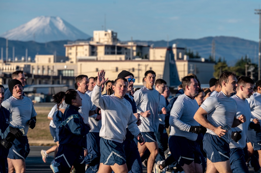 374 AW runs to commemorate Veterans Day