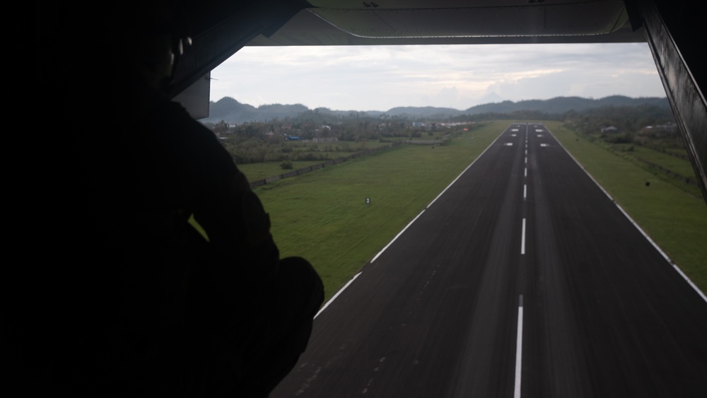 U.S. Marines Support Delivery of Family Food Packs in Philippines During Foreign Disaster Relief Operations