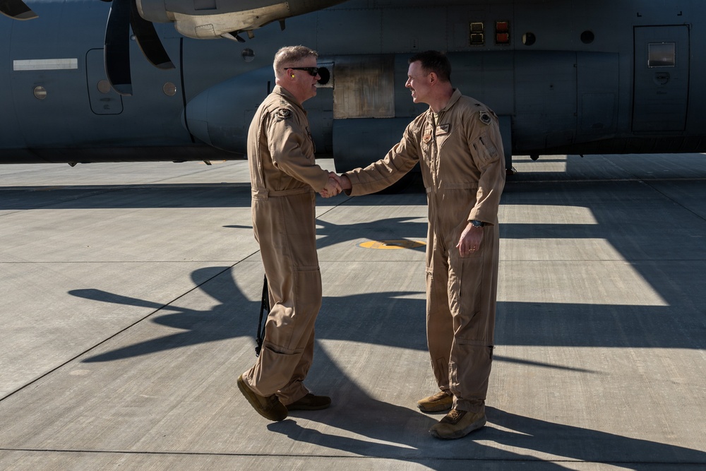 AFCENT Deputy Commander visits 332nd AEW